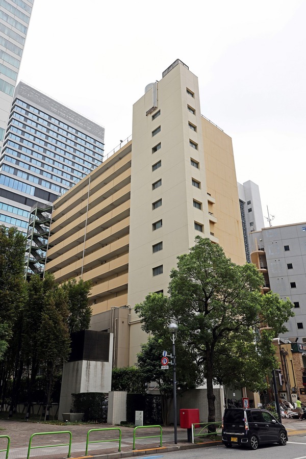 ��������ӥ롦��ʬ�ޥ󥷥��