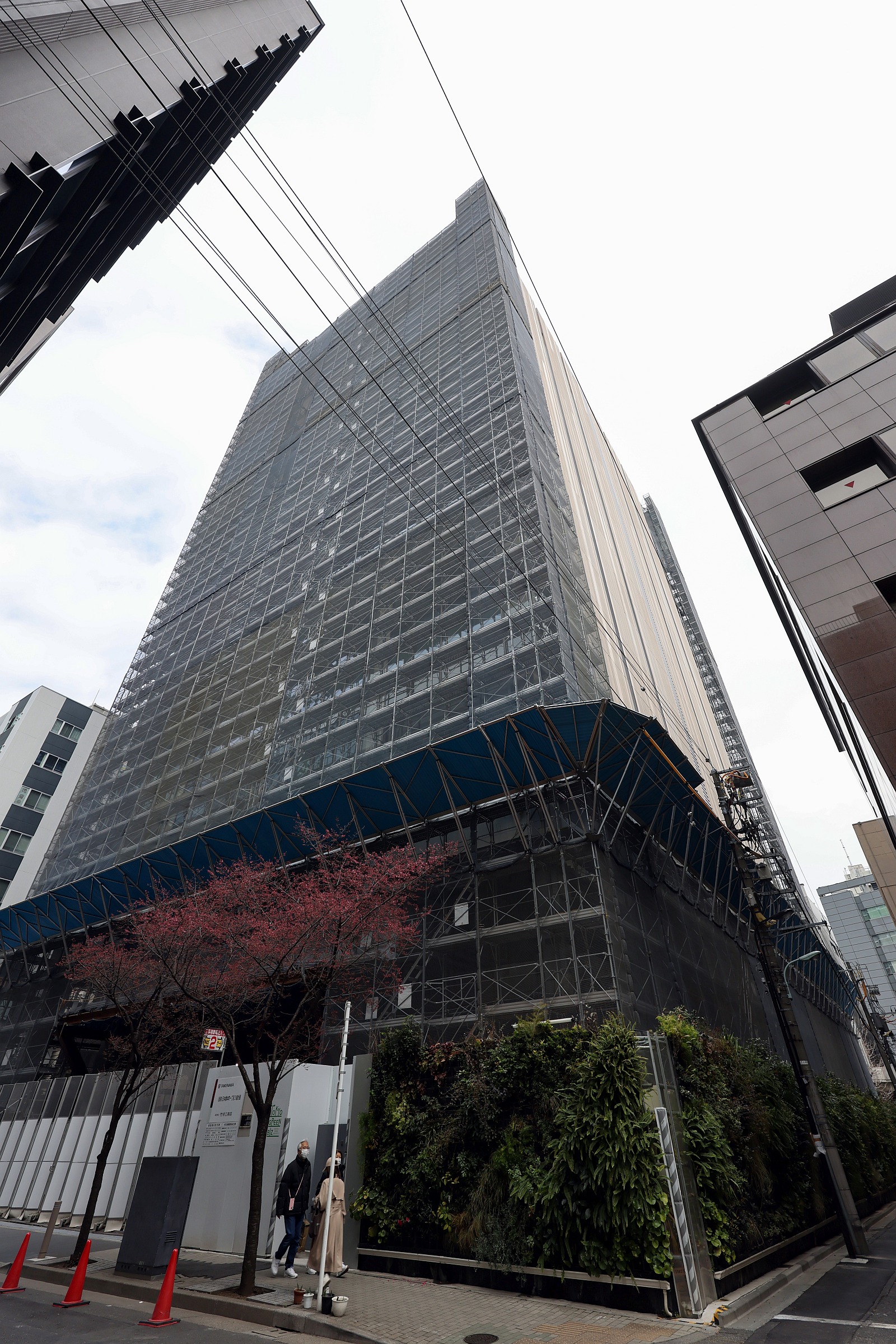 地上18階木造オフィスビル「日本橋本町三井ビルディ …