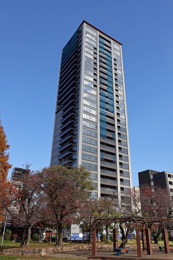 地上28階、高さ97.85m「プラウドタワー梅田豊崎」の建設状況！総戸数