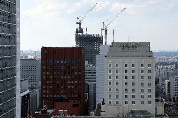 ONE»¥ËÚ¥¹¥Æ¡¼¥·¥ç¥ó¥¿¥ï¡¼