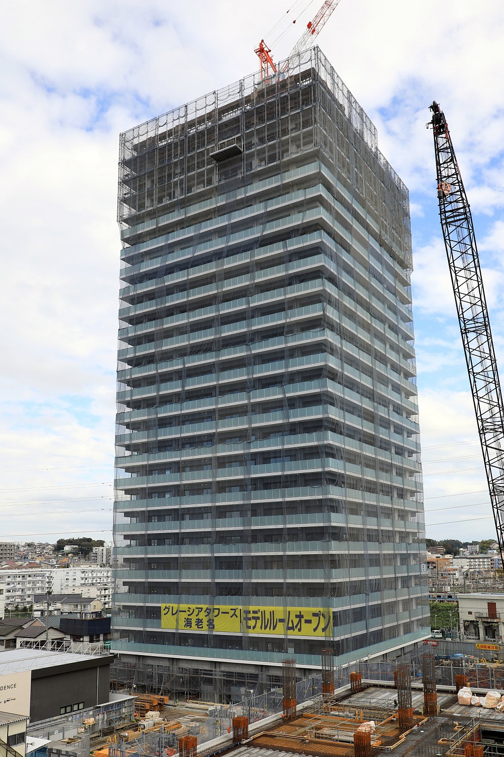 「先住民」とはだれか 25階建てツインタワマン「グレーシアタワーズ海老名」の建設状況