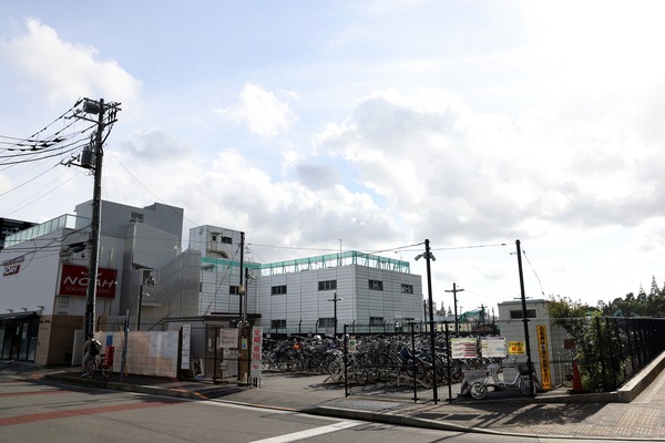 °ÏÄ®ÅìÃ϶èÂè°ì¼ï»Ô³¹ÃϺƳ«È¯»ö¶È AÉßÃÏ