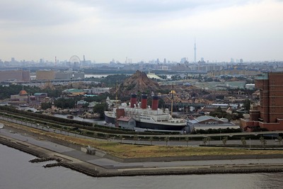 東京スカイツリーとディズニーの空撮