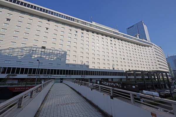 �����ư���ֺ�ӥ�