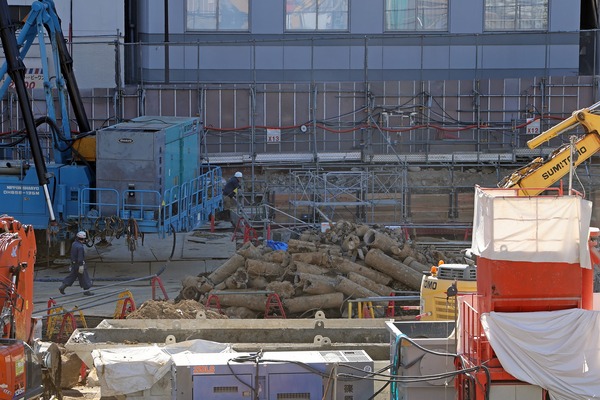 �����ް������϶�����Գ��ϺƳ�ȯ����