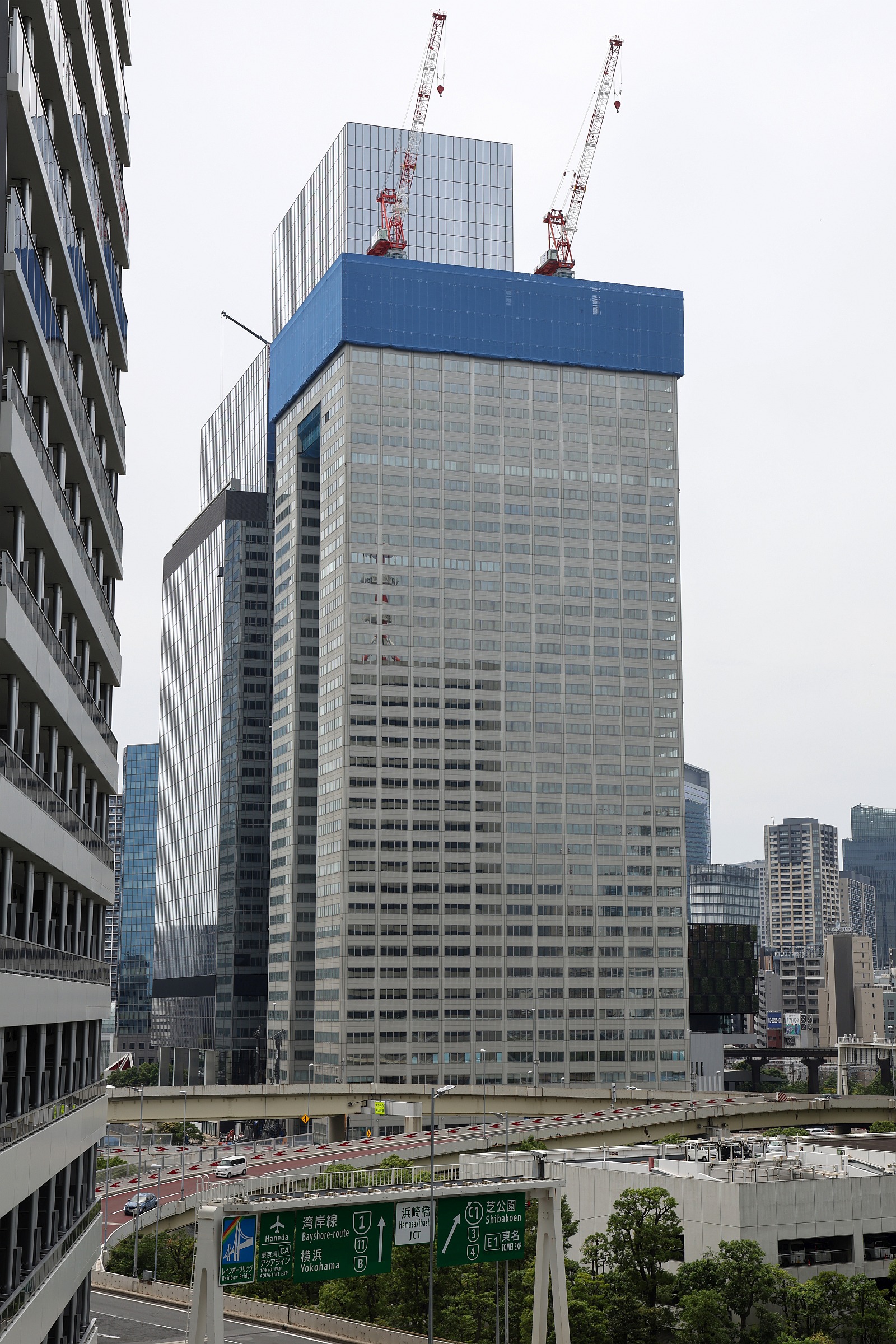 高さ約166m「浜松町ビルディング（東芝ビルディング）」の解体状況