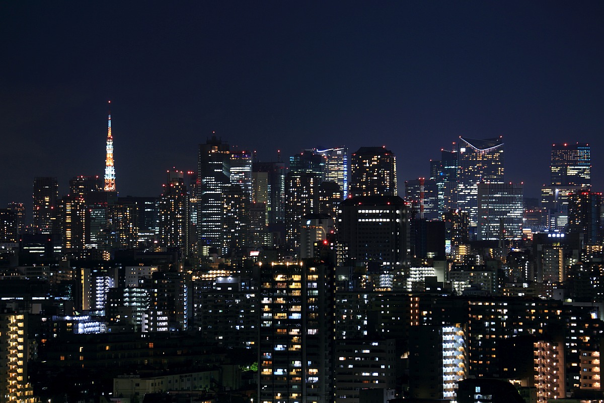 台風一過の東京夜景 16 8 30 超高層マンション 超高層ビル