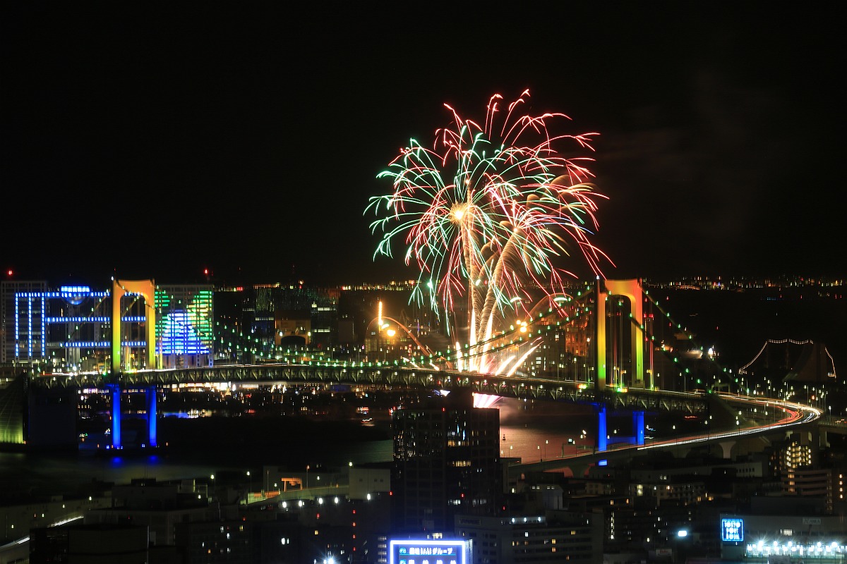 東京タワーから見たお台場レインボー花火13 超高層マンション 超高層ビル