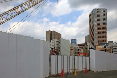 ���Ķ��������϶�����Գ��ϺƳ�ȯ����