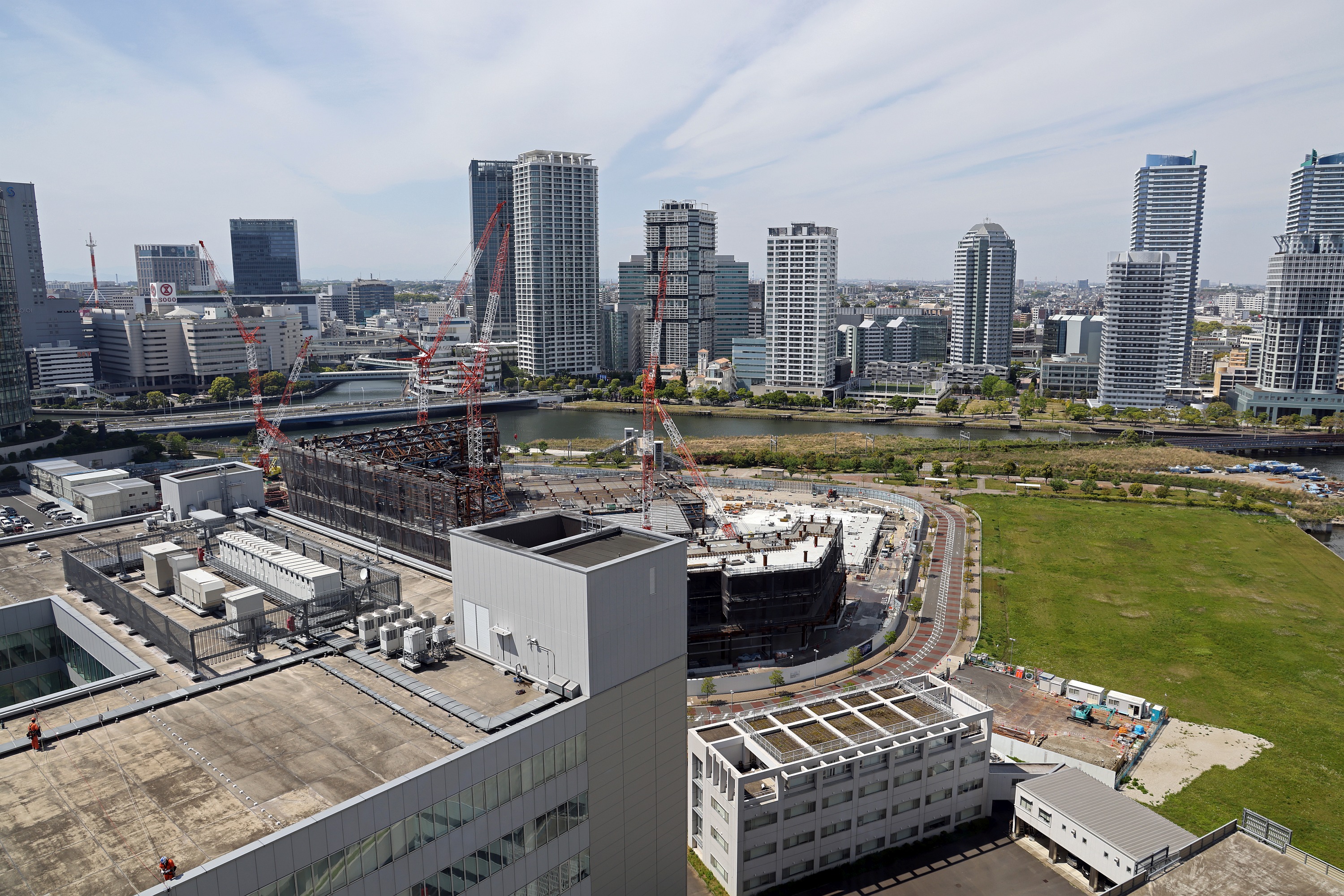 地上28階 Kアリーナプロジェクト の建設状況 みなとみらいに音楽アリーナ誕生 建築主はケン コーポレーションです 21 4 22 超高層マンション 超高層ビル 地上28階 Kアリーナプロジェクト の建設状況 みなとみらいに音楽アリーナ誕生 建築主はケン コーポレーションです 21 4 22 超高層マンション 超高層ビル