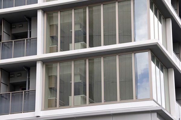 ��ӥ��������