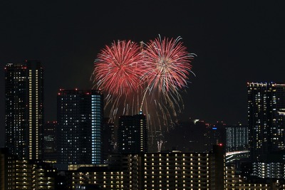 未来型花火エンターテインメント「STAR ISLAND」