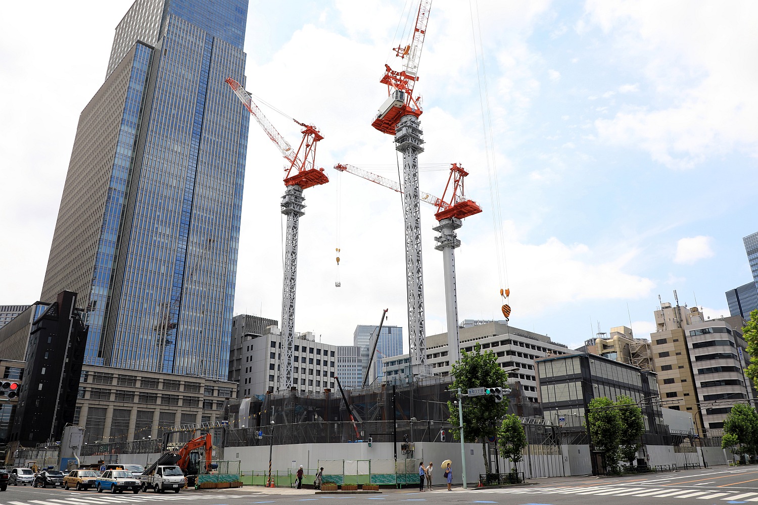 高さ142m「日本橋室町三丁目地区第一種市街地再開発事業」の建設