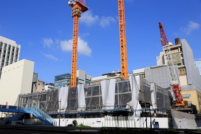 (����)���ܶ��������϶�����Գ��ϺƳ�ȯ����(A����)