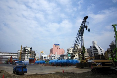 ��ȬȨA�϶�����Գ��ϺƳ�ȯ����