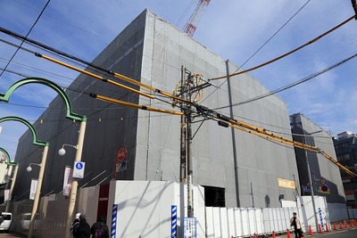 ¥é¥¤¥ª¥ó¥º¥¿¥ï¡¼Çð