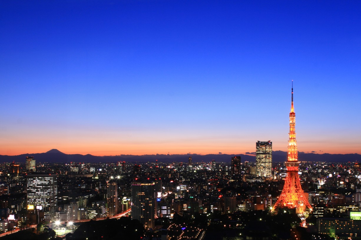 東京タワーと富士山 超高層マンション 超高層ビル