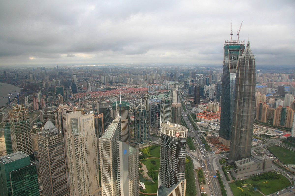 ジンマオタワーと上海ヒルズ 超高層マンション 超高層ビル