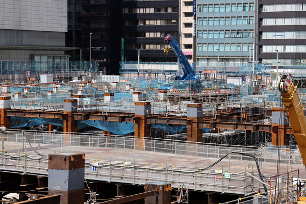 ÆüËܶ¶°ìÃúÌÜÃæÃ϶èÂè°ì¼ï»Ô³¹ÃϺƳ«È¯»ö¶È C³¹¶è