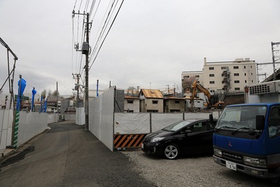 ������������϶�����Գ��ϺƳ�ȯ���� B����