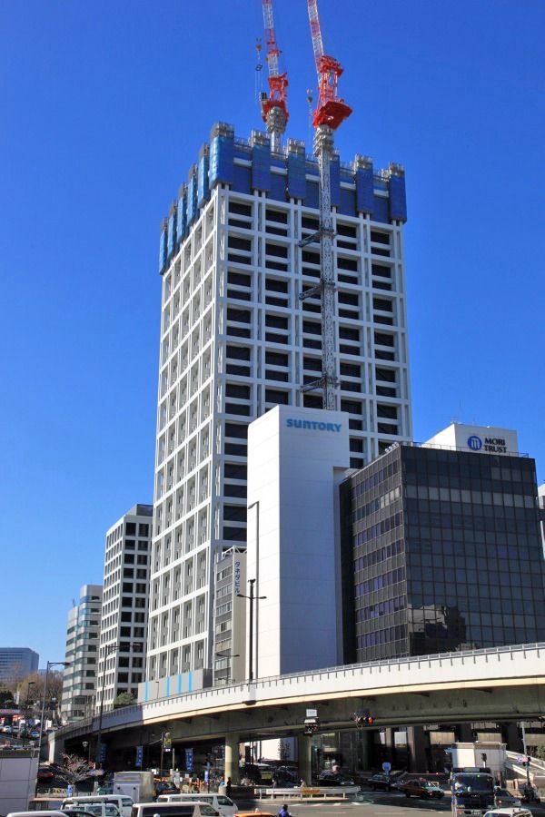 Akasaka K TOWER(赤坂Kタワー)を赤プリから見る : 超高層