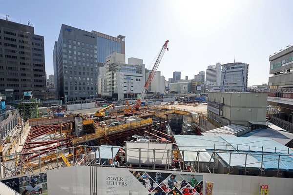 (����)JR���εܿ��إӥ�