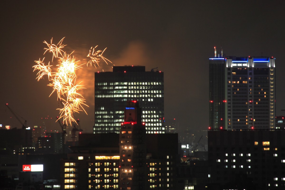 神宮外苑花火大会 超高層マンション 超高層ビル