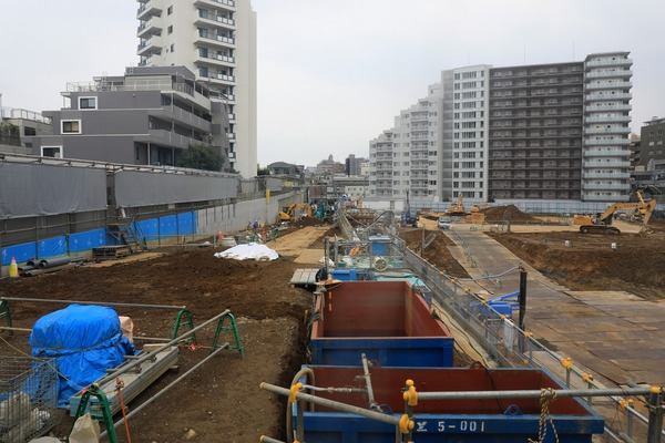 �����������϶�����Գ��ϺƳ�ȯ����