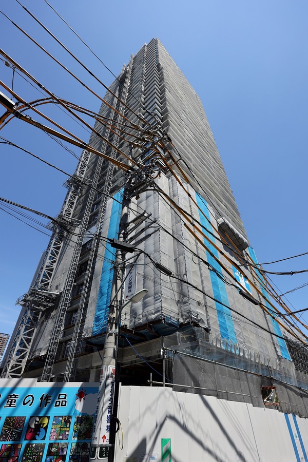 ��������F���϶�����Գ��ϺƳ�ȯ����