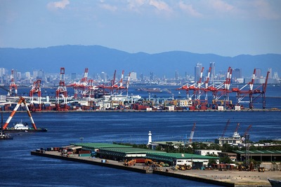 ¿À¸Í¥Ý¡¼¥È¥¿¥ï¡¼¤«¤é¸«¤¿Âçºå¤Î͹âÁإӥ뷲