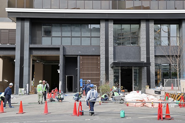 �ɥ�å����������