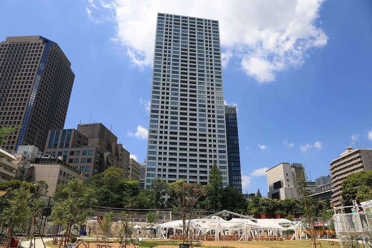 森ビル・森トラスト : 連戦連勝の経営 森ビル・森トラスト: 連戦連勝の経営 | 小沼 啓二 |本 | 通販 | Amazon