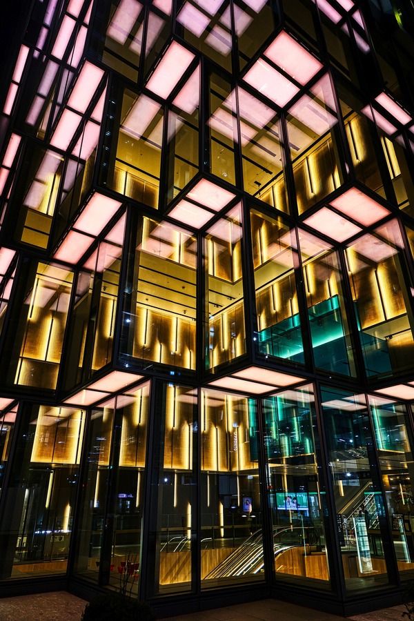 ŷ���ӥ��ͥ����󥿡�