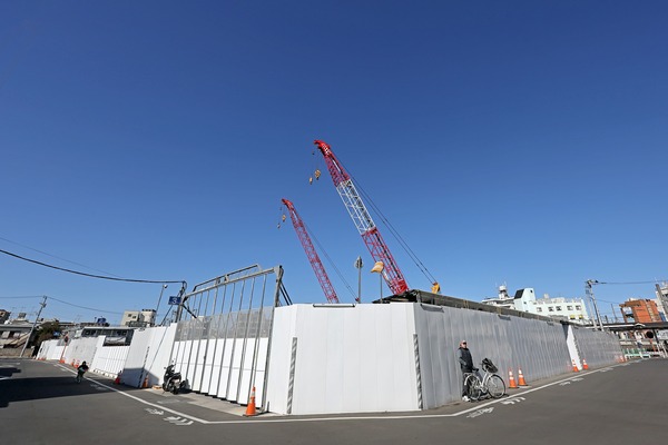 ���ƥ���������Ķ���������