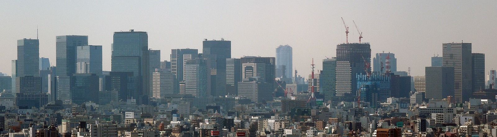 アサヒビールタワーから見た東京駅周辺の超高層ビル群 超高層マンション 超高層ビル