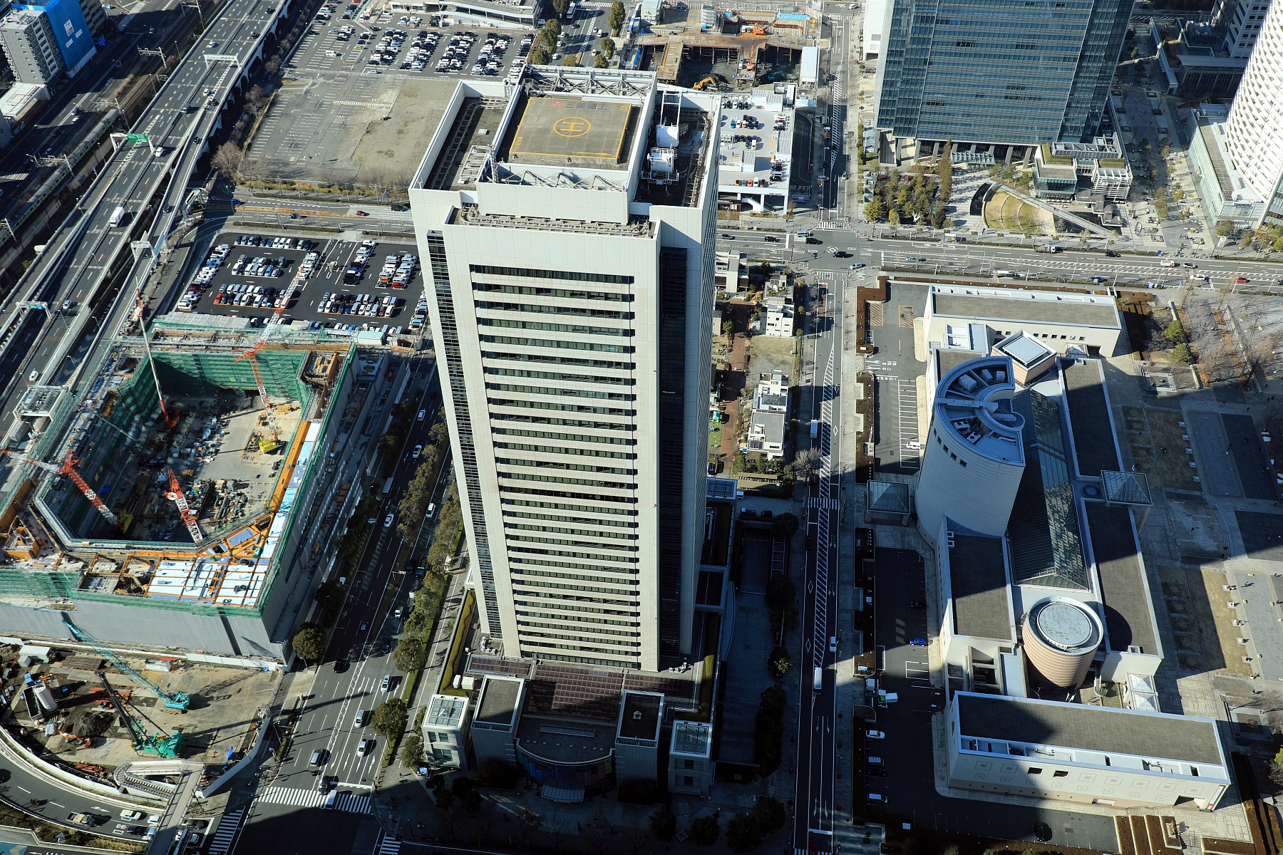 高さ150m「(仮称)みなとみらい21中央地区37街区開発計画」に建築計画のお知らせ設置（2019.2.3） 超