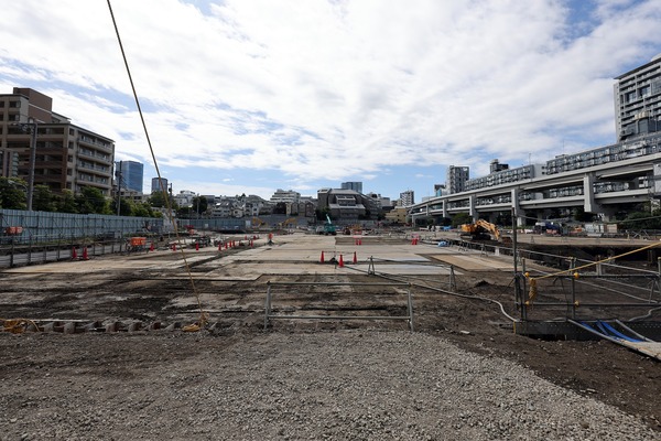 ���ľ���Į���϶�����Գ��ϺƳ�ȯ���� �̳���