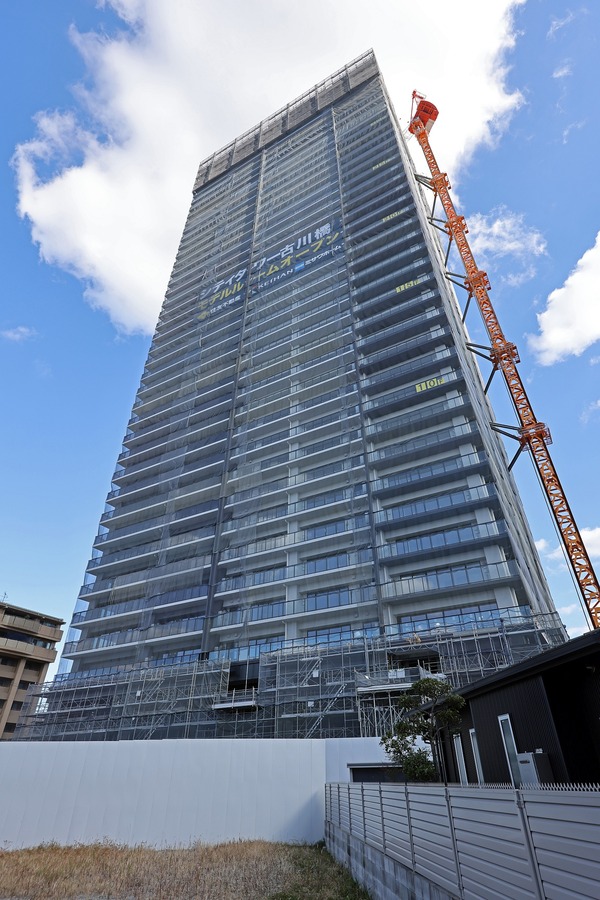 ���ƥ�������