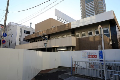 ����Į3�������϶�Գ��ϺƳ�ȯ����