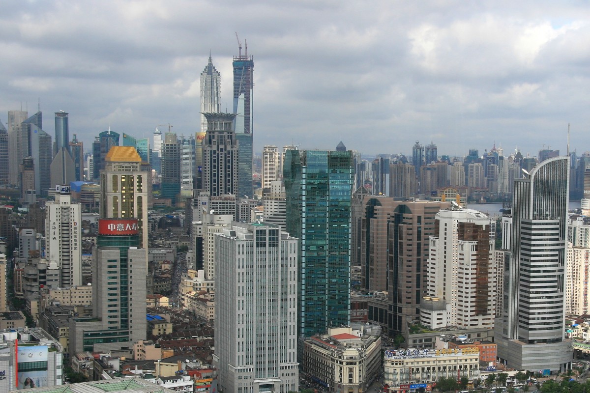 ジンマオタワーと上海ヒルズ 超高層マンション 超高層ビル