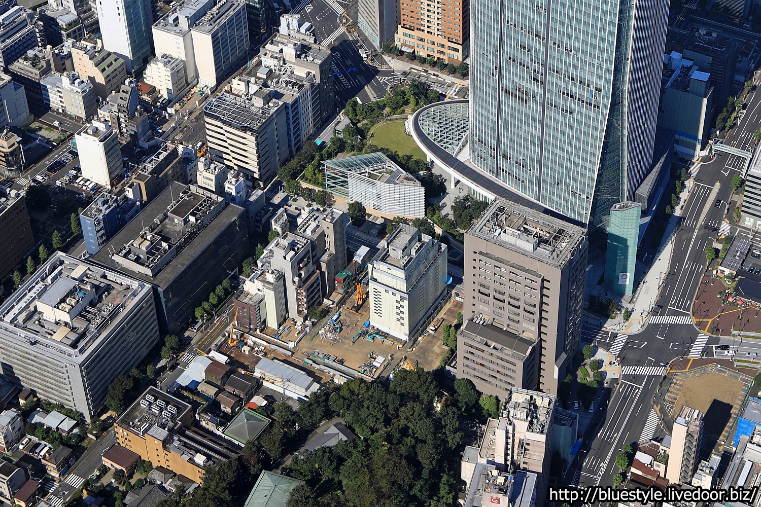 日本一高いタワマン 虎ノ門ヒルズ レジデンシャルタワー の模型と空撮と現地の様子 16 11 6 超高層マンション 超高層ビル