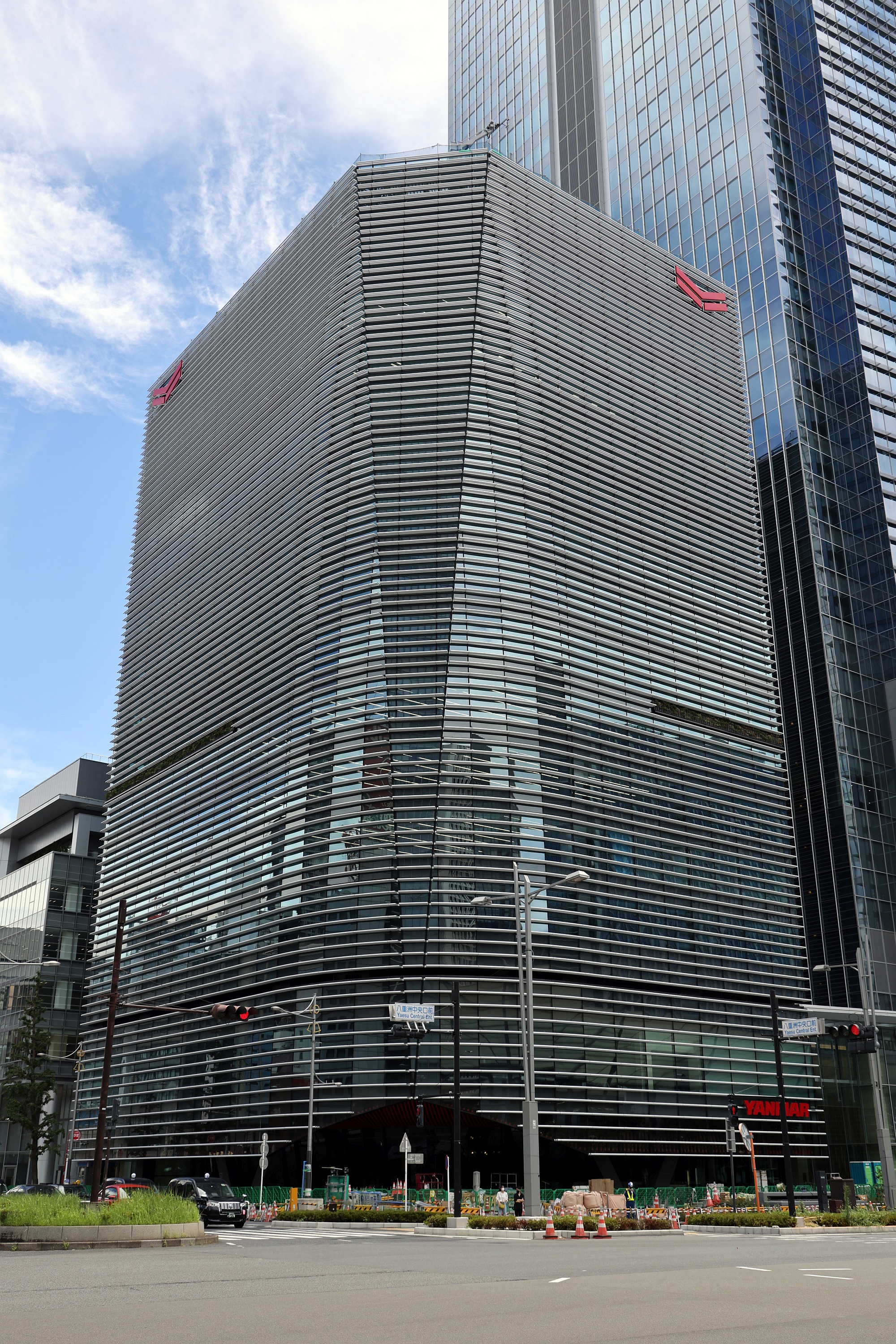 もうすぐ竣工！地上14階、高さ69.98m「YANMAR TOKYO」の建設状況