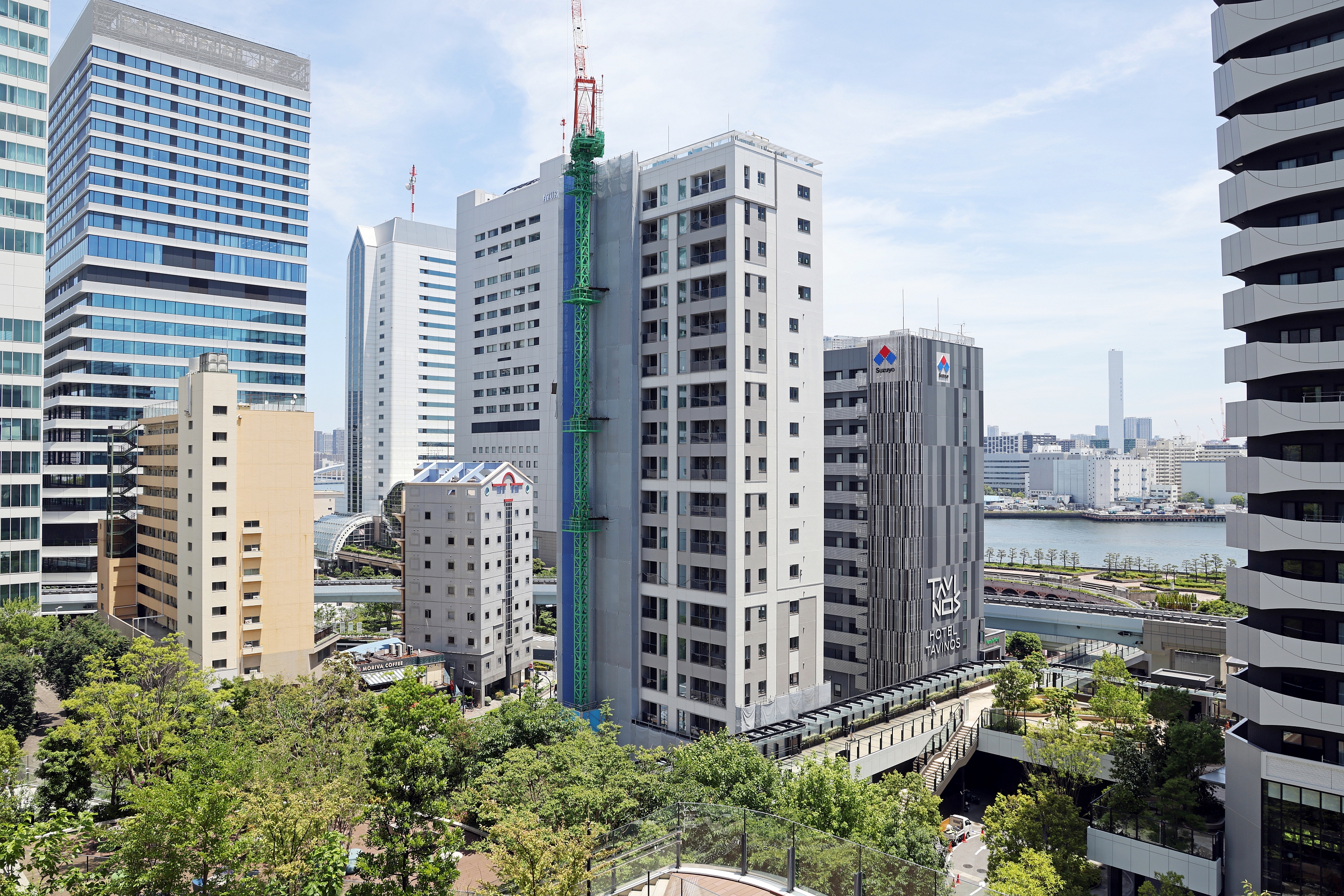 ハウスのタペストリー【59】❛色づく街❜ ハウスのパッチワークタペストリー【69】色づく街