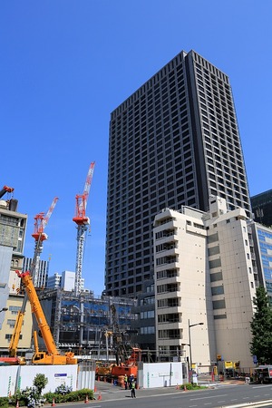 (����)���ܶ��������϶�����Գ��ϺƳ�ȯ����(C����)