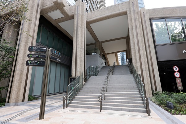 ËãÉÛÂæ¥Ò¥ë¥º¥ì¥¸¥Ç¥ó¥¹B