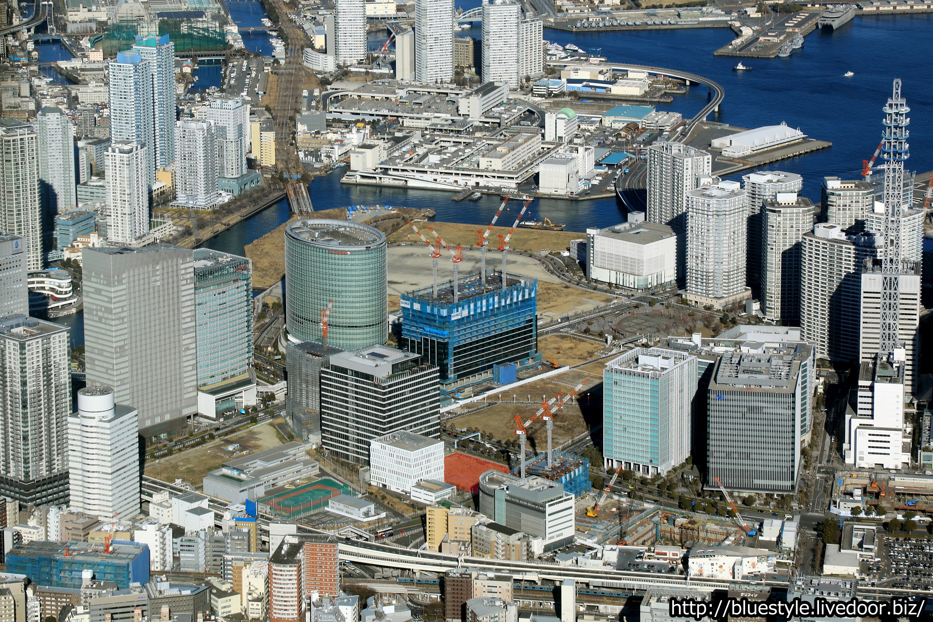 浜辺 建築計画のお知らせ設置！地上38階、高さ141.60m「幕張