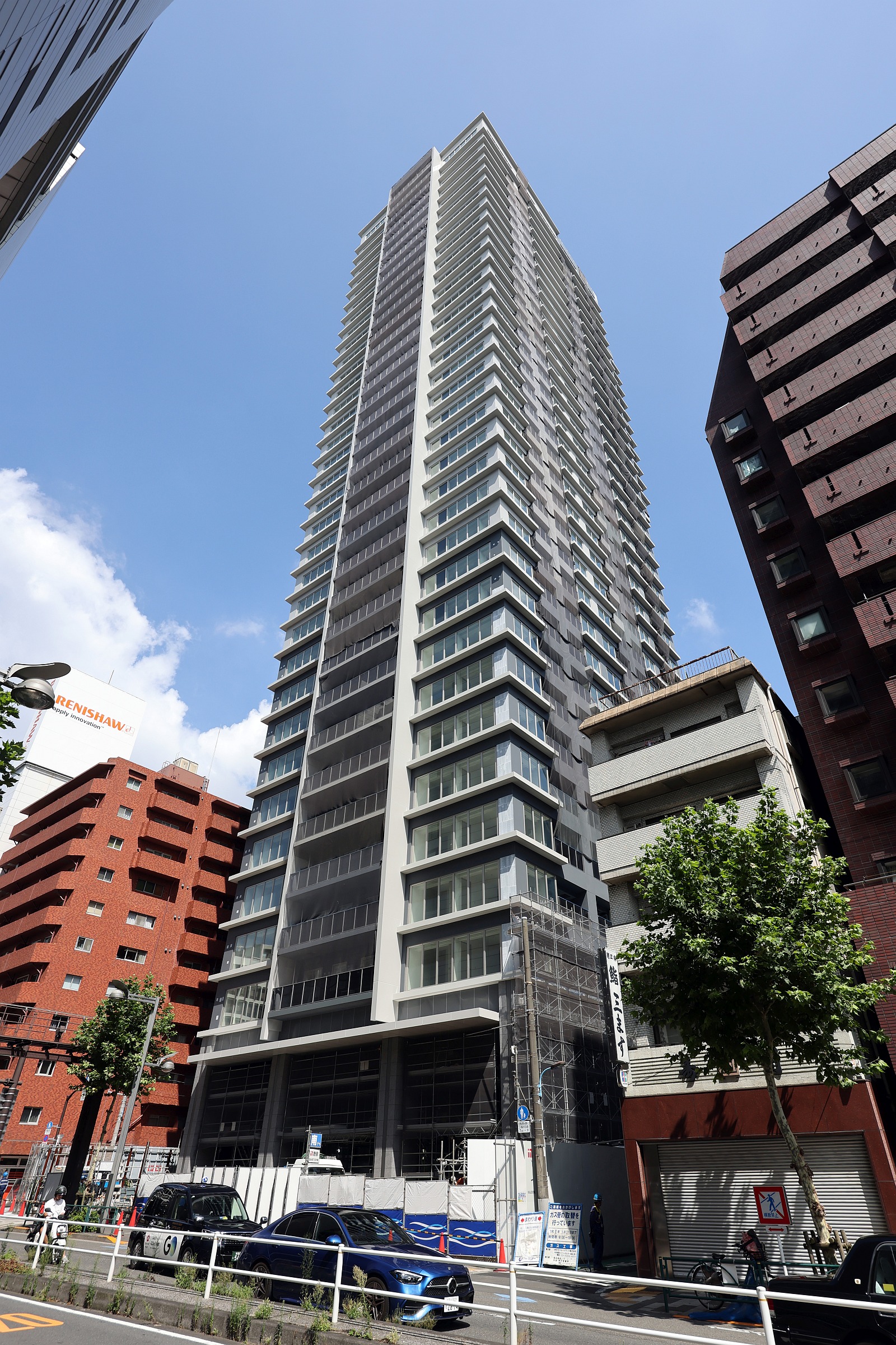 【帯付】LD　魔界都市＜新宿＞ 地上35階、高さ132m「クラッシィタワー新宿御苑」の建設状況