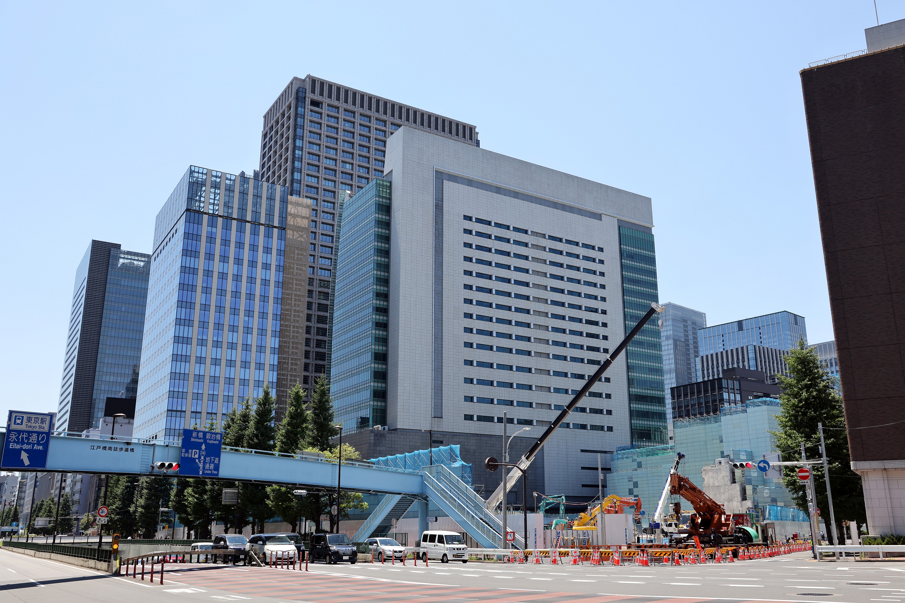 高さ284m「日本橋一丁目中地区」の既存ビル解体状況！高層部は日本初