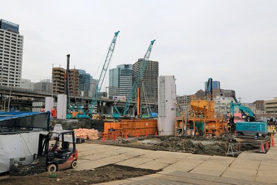 ������������϶�����Գ��ϺƳ�ȯ���� A����