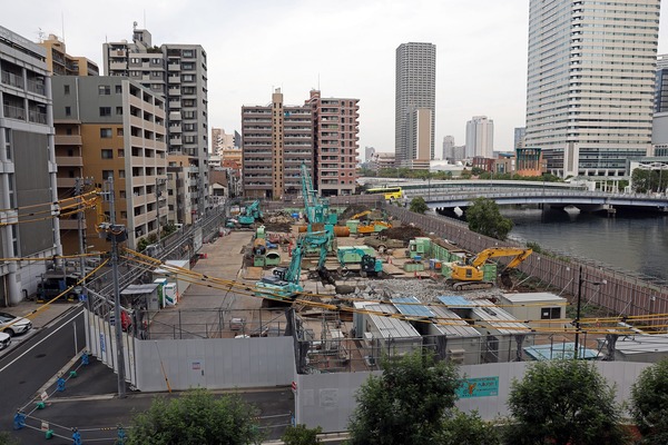 ���ɤ����϶�����Գ��ϺƳ�ȯ���� B��